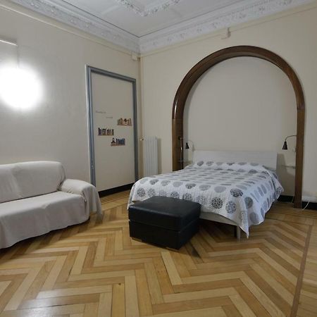 Check-Inn Rooms Genova Centro Екстериор снимка