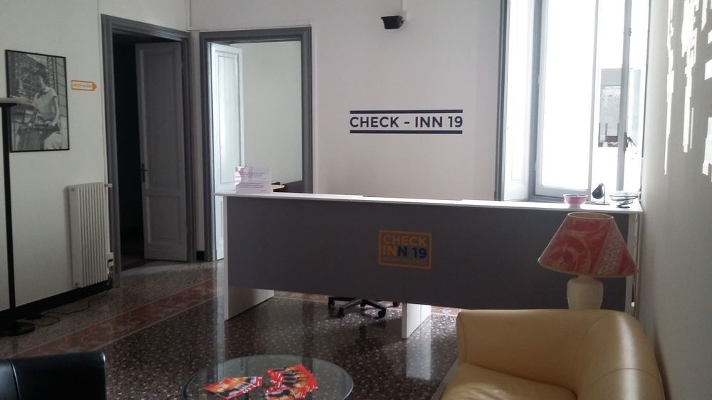 Check-Inn Rooms Genova Centro Екстериор снимка